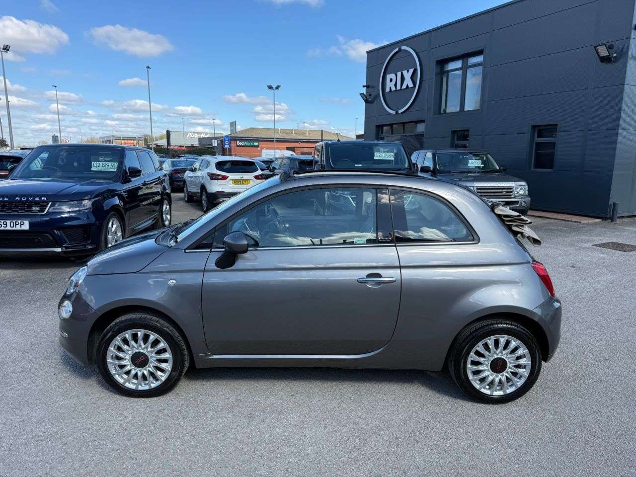 A 2016 FIAT 500C 1.2 ECO Lounge Convertible 2dr Petrol Manual Euro 6-2 OWNER CAR-BLUETOOTH-A A 2016 FIAT 500C 1.2 ECO Lounge Convertible 2dr Petrol Manual Euro 6-2 OWNER CAR-BLUETOOTH-A