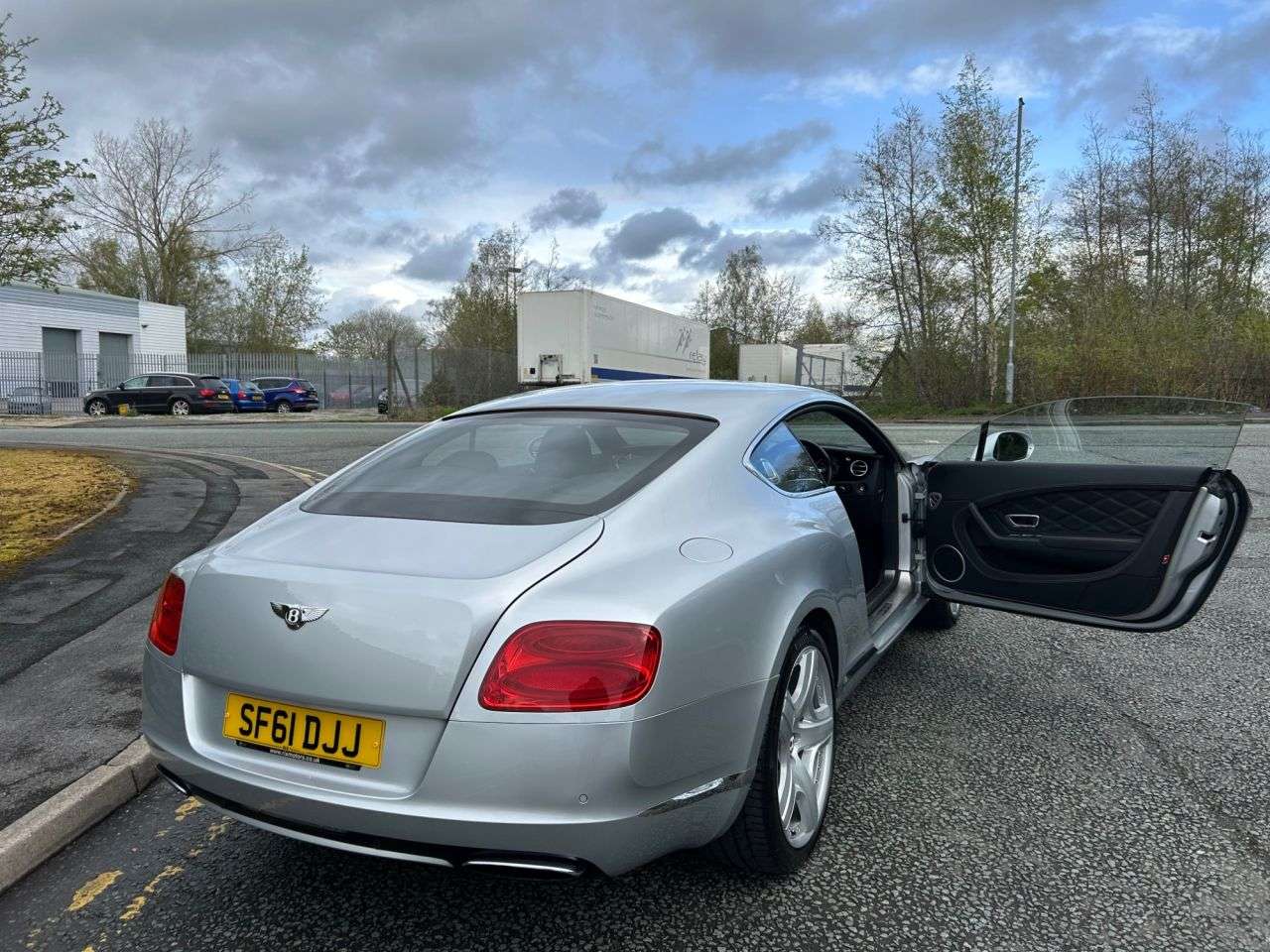 2011 BENTLEY CONTINENTAL 2011 BENTLEY CONTINENTAL