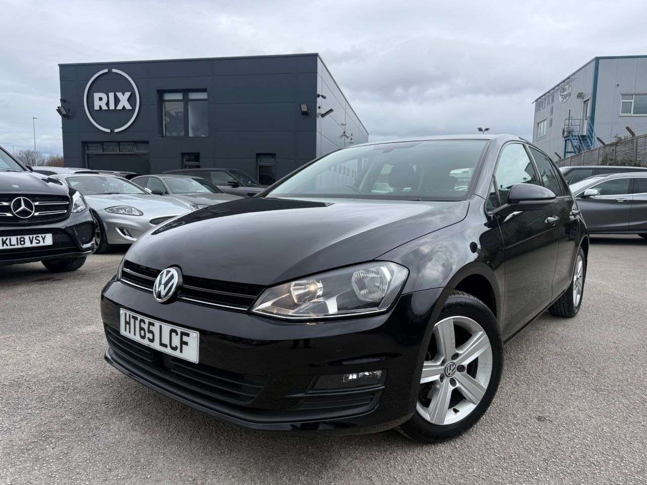 A 2016 VOLKSWAGEN GOLF 1.4 TSI BlueMotion Tech Match Hatchback 5dr Petrol DSG Euro 5 (s/s) (122 ps A 2016 VOLKSWAGEN GOLF 1.4 TSI BlueMotion Tech Match Hatchback 5dr Petrol DSG Euro 5 (s/s) (122 ps