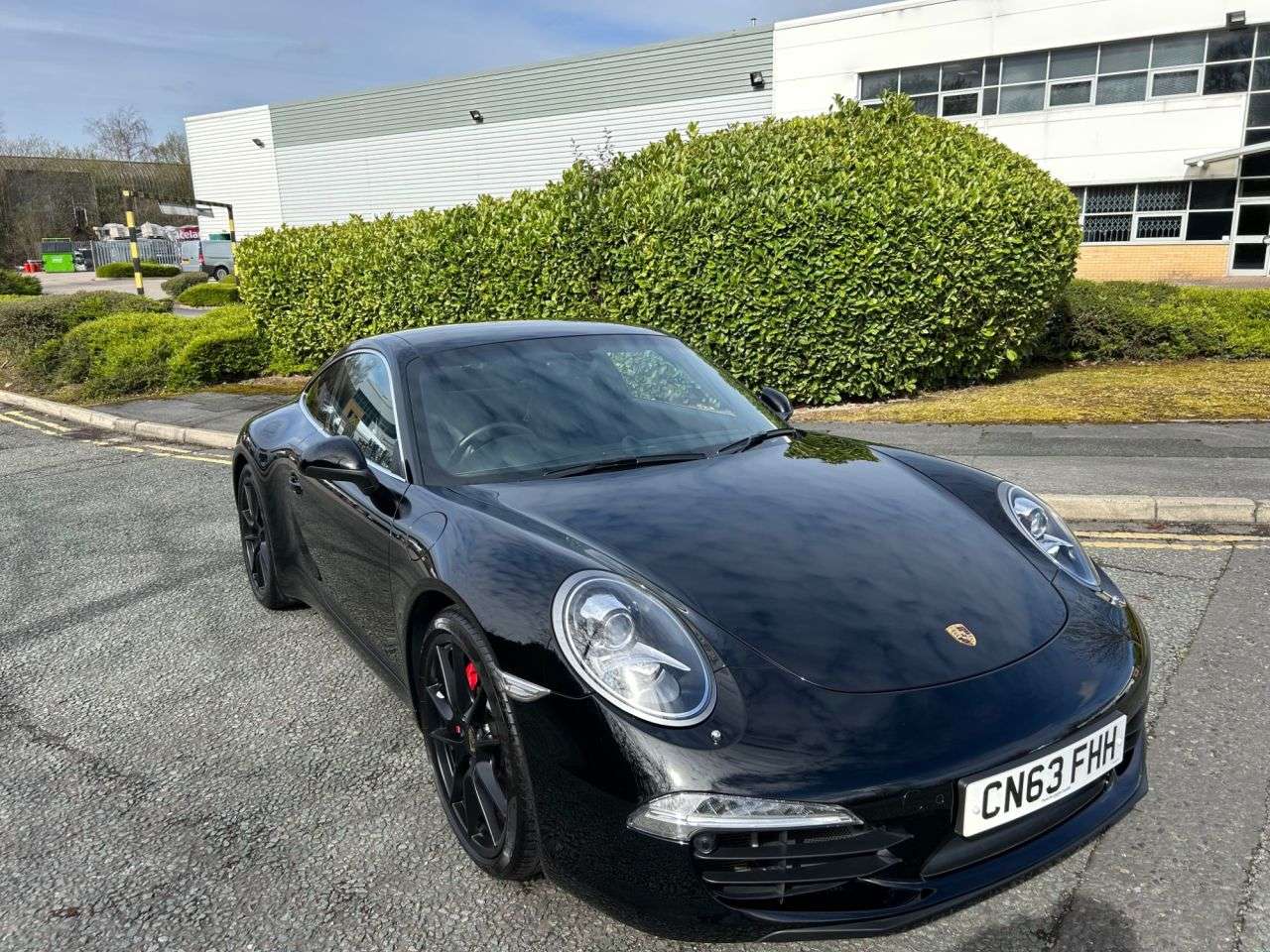A 2013 PORSCHE 911 3.8 991 Carrera S Coupe 2dr Petrol PDK Euro 5 (s/s) (400 ps)-Factory Extras A 2013 PORSCHE 911 3.8 991 Carrera S Coupe 2dr Petrol PDK Euro 5 (s/s) (400 ps)-Factory Extras