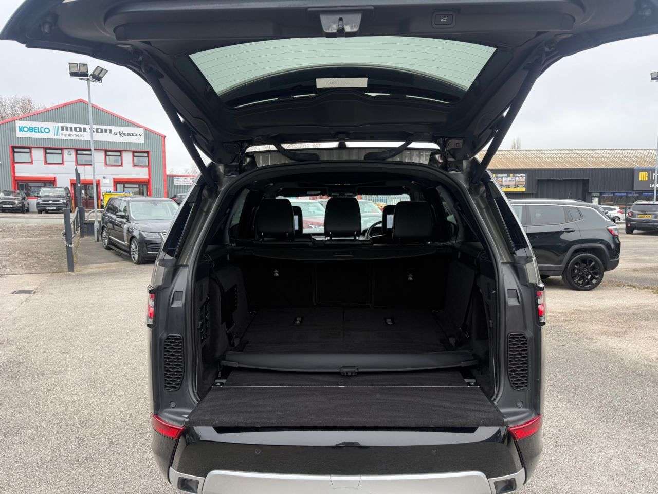 2019 LAND ROVER DISCOVERY 5 2019 LAND ROVER DISCOVERY 5