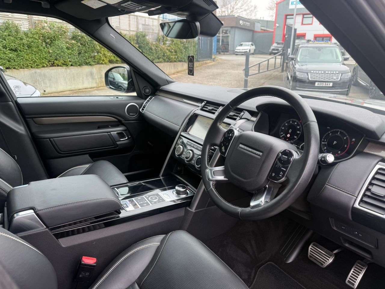 2019 LAND ROVER DISCOVERY 5 2019 LAND ROVER DISCOVERY 5
