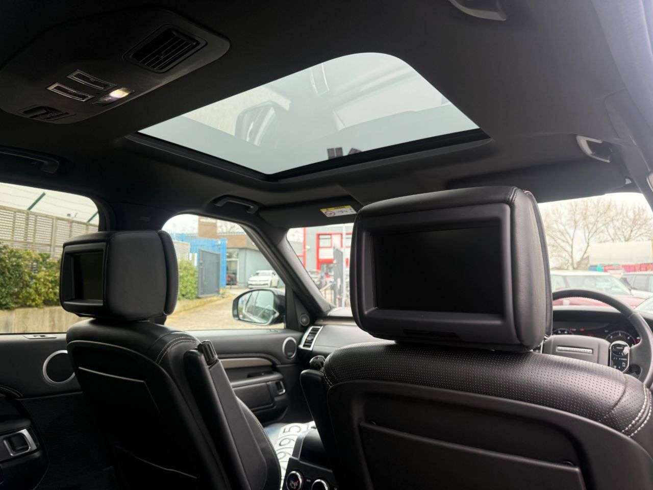 2019 LAND ROVER DISCOVERY 5 2019 LAND ROVER DISCOVERY 5