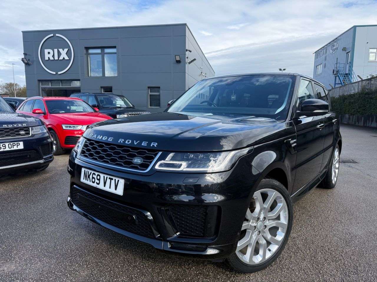 A 2019 LAND ROVER RANGE ROVER SPORT 3.0 SD V6 Autobiography Dynamic SUV 5dr Diesel Auto 4WD Euro 6 (s/s) (306 p A 2019 LAND ROVER RANGE ROVER SPORT 3.0 SD V6 Autobiography Dynamic SUV 5dr Diesel Auto 4WD Euro 6 (s/s) (306 p