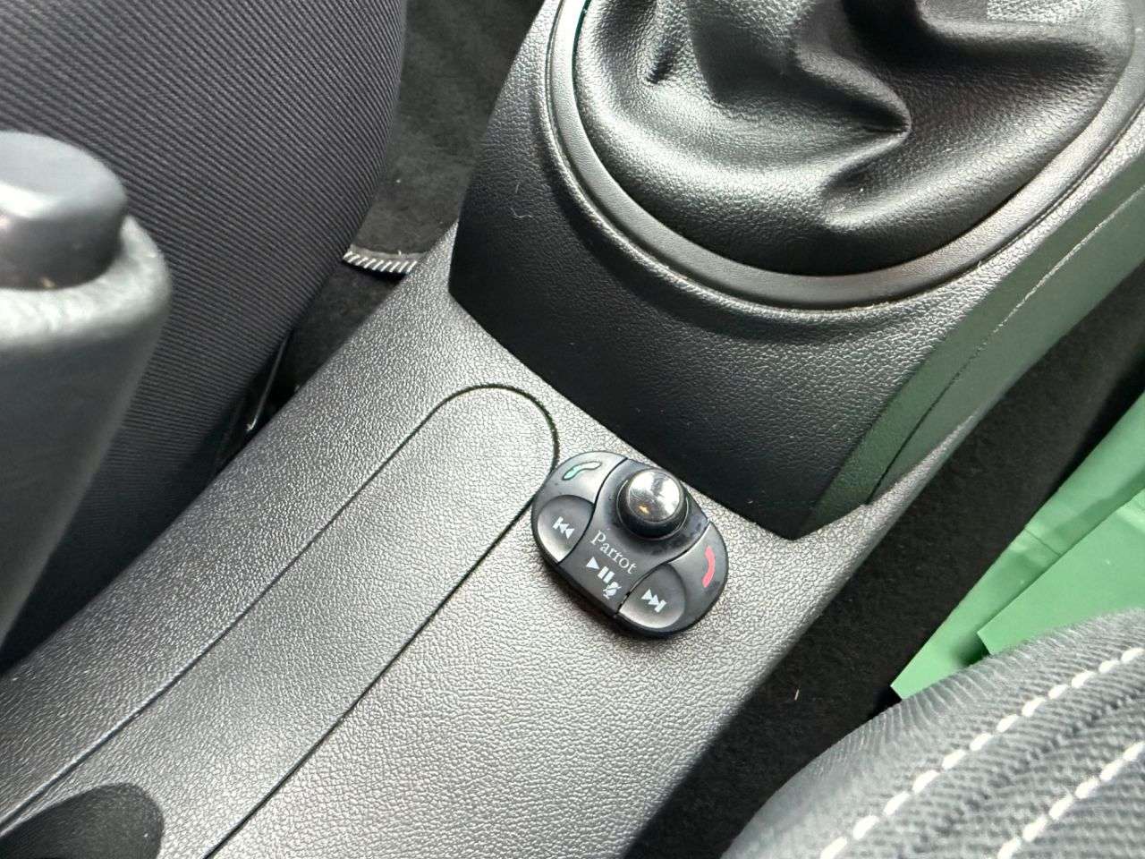 2009 RENAULT CLIO 2009 RENAULT CLIO