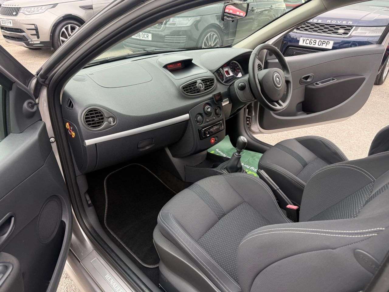 2009 RENAULT CLIO 2009 RENAULT CLIO