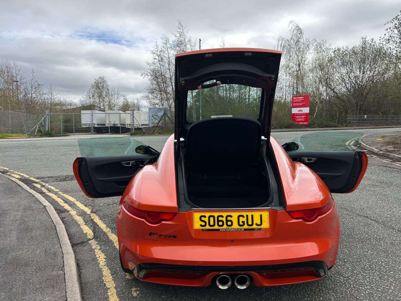 2016 JAGUAR F-TYPE 2016 JAGUAR F-TYPE