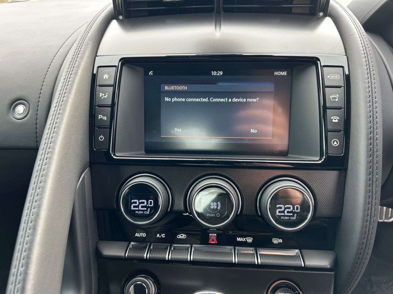2016 JAGUAR F-TYPE 2016 JAGUAR F-TYPE