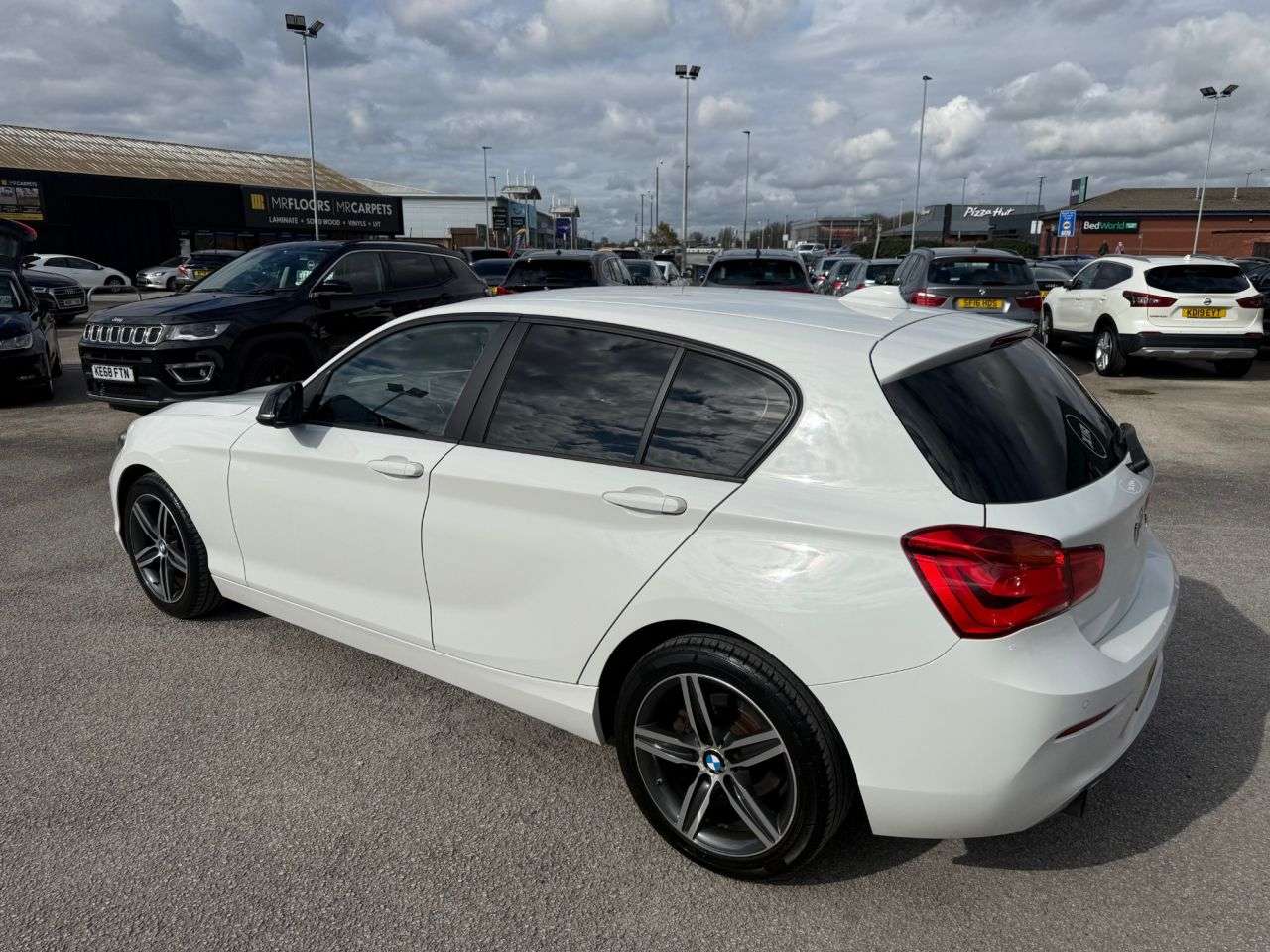 A 2017 BMW 1 SERIES 1.5 118i Sport Hatchback 5dr Petrol Manual Euro 6-2 OWNER CAR FINISHED IN A A 2017 BMW 1 SERIES 1.5 118i Sport Hatchback 5dr Petrol Manual Euro 6-2 OWNER CAR FINISHED IN A