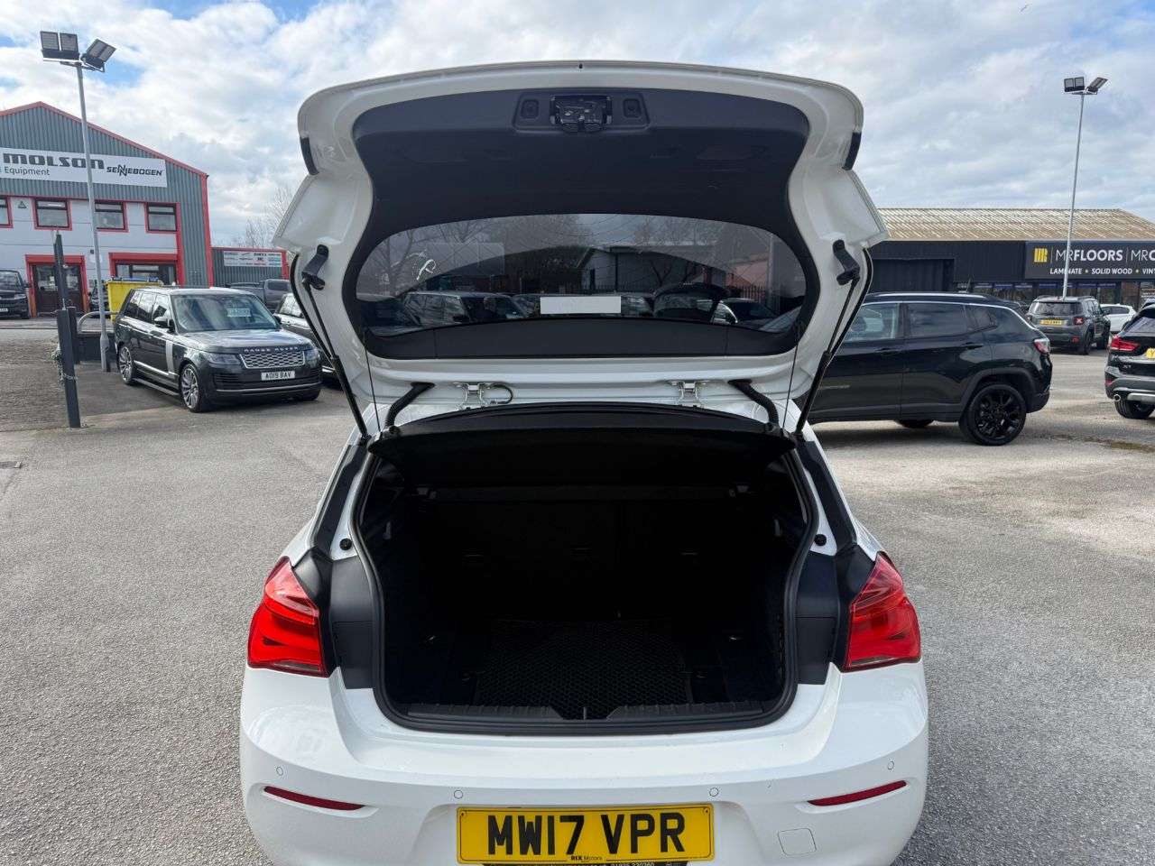 2017 BMW 1 SERIES 2017 BMW 1 SERIES