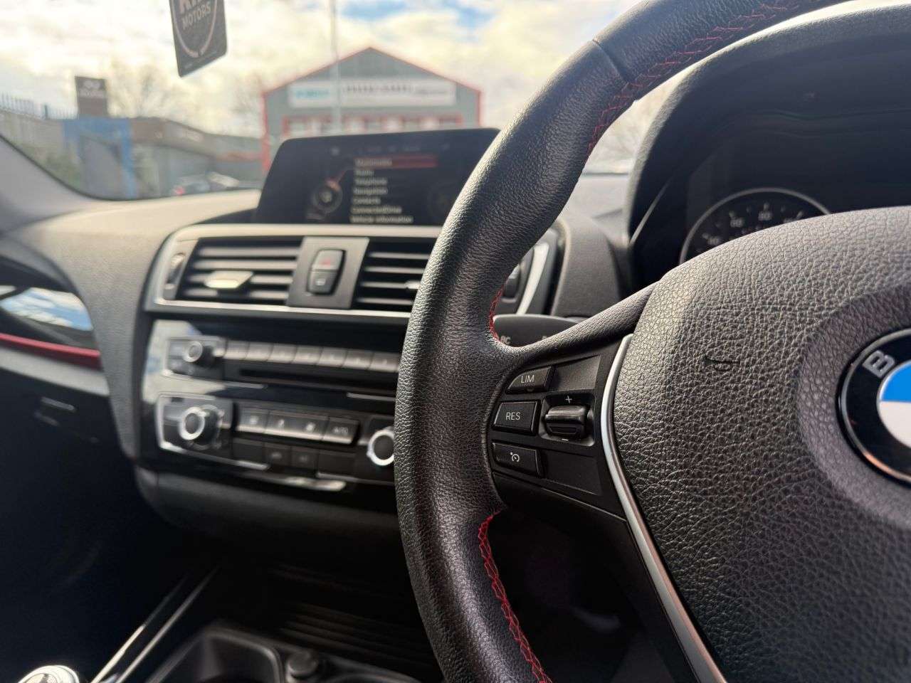 2017 BMW 1 SERIES 2017 BMW 1 SERIES