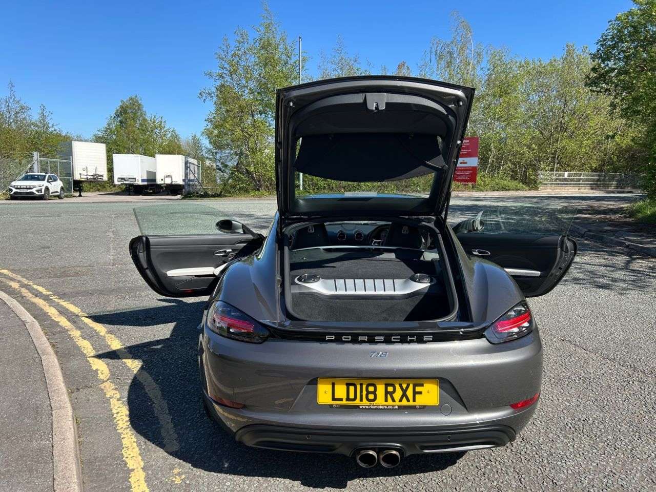 2018 PORSCHE 718 2018 PORSCHE 718