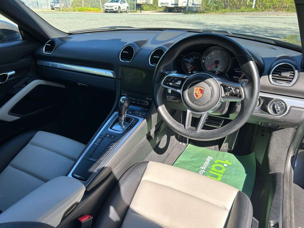 2018 PORSCHE 718 2018 PORSCHE 718