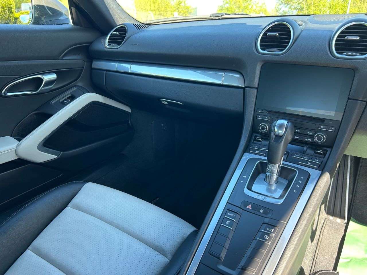 2018 PORSCHE 718 2018 PORSCHE 718