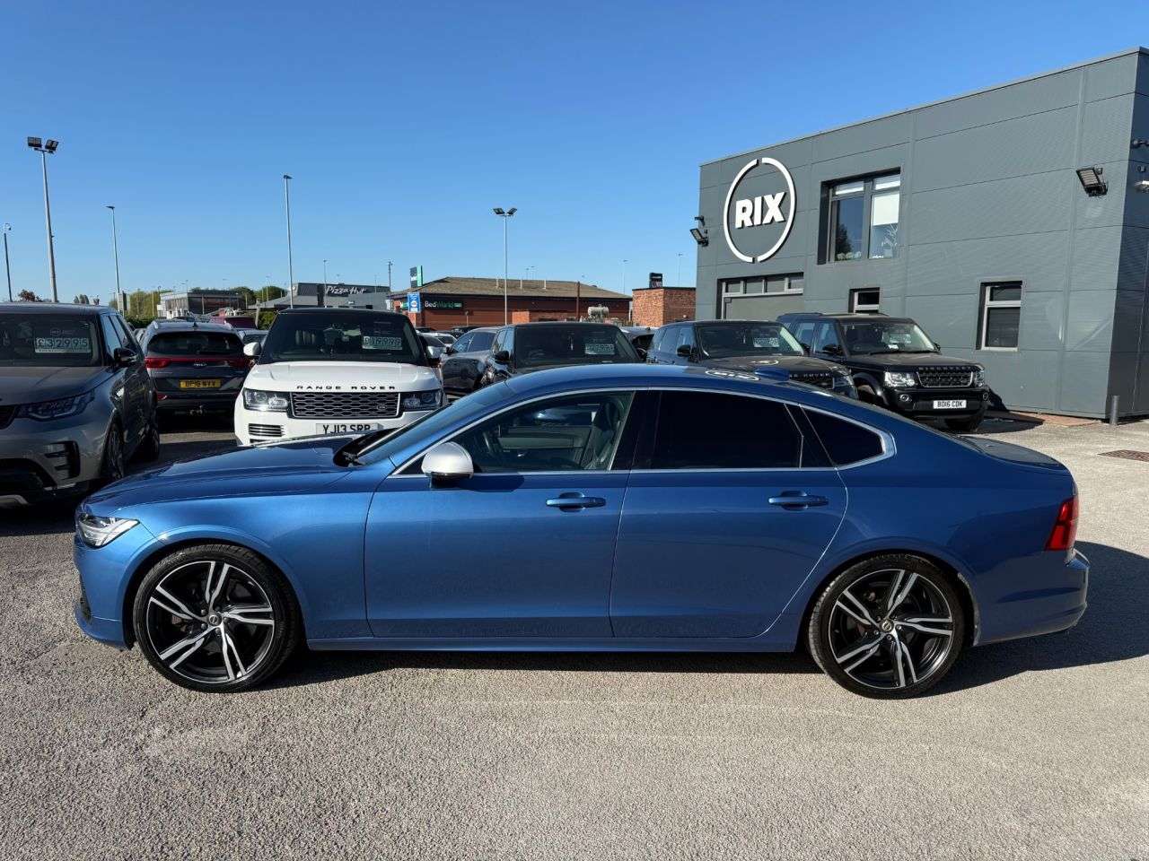 A 2018 VOLVO S90 2.0 D5 PowerPulse R-Design Pro Saloon 4dr Diesel Auto AWD Euro 6-2 FORMER K A 2018 VOLVO S90 2.0 D5 PowerPulse R-Design Pro Saloon 4dr Diesel Auto AWD Euro 6-2 FORMER K