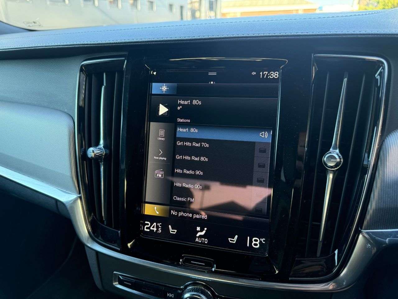 2018 VOLVO S90 2018 VOLVO S90