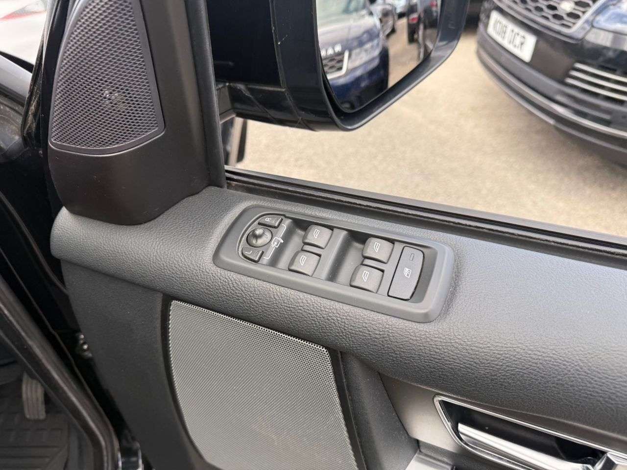 2016 LAND ROVER DISCOVERY 4 2016 LAND ROVER DISCOVERY 4