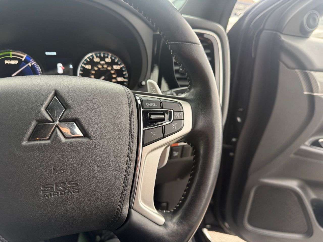2018 MITSUBISHI OUTLANDER 2018 MITSUBISHI OUTLANDER