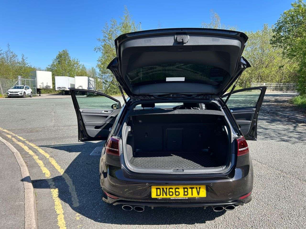 2016 VOLKSWAGEN GOLF 2016 VOLKSWAGEN GOLF