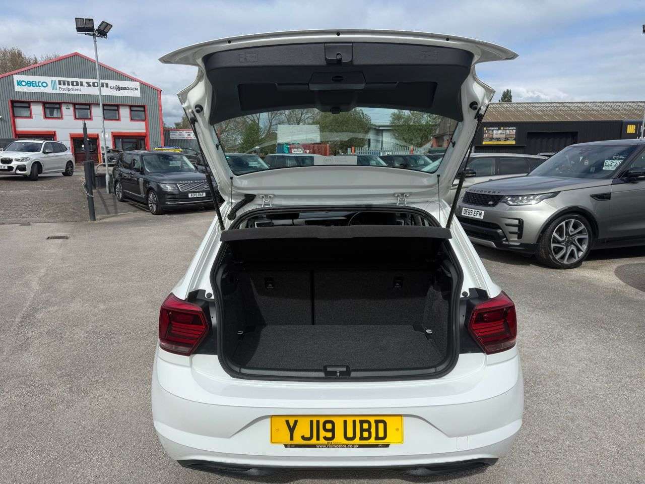 2019 VOLKSWAGEN POLO 2019 VOLKSWAGEN POLO