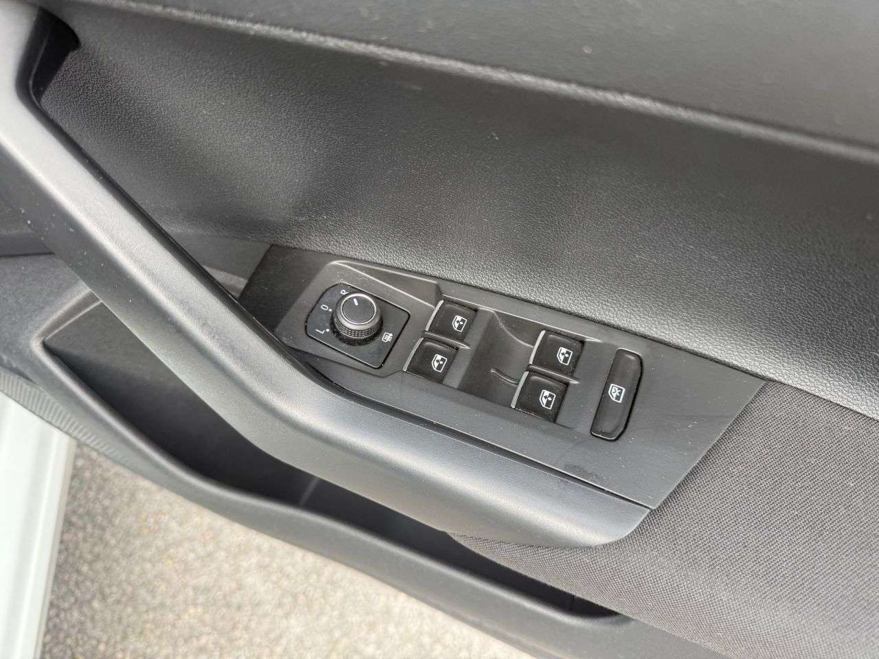 2019 VOLKSWAGEN POLO 2019 VOLKSWAGEN POLO
