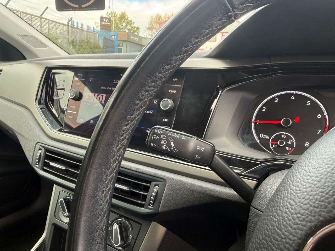 2019 VOLKSWAGEN POLO 2019 VOLKSWAGEN POLO