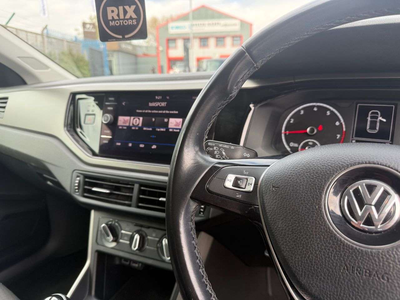 2019 VOLKSWAGEN POLO 2019 VOLKSWAGEN POLO