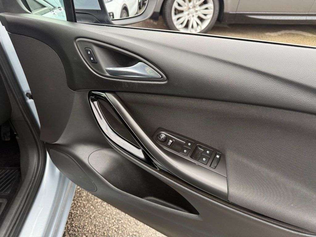 2018 VAUXHALL ASTRA 2018 VAUXHALL ASTRA