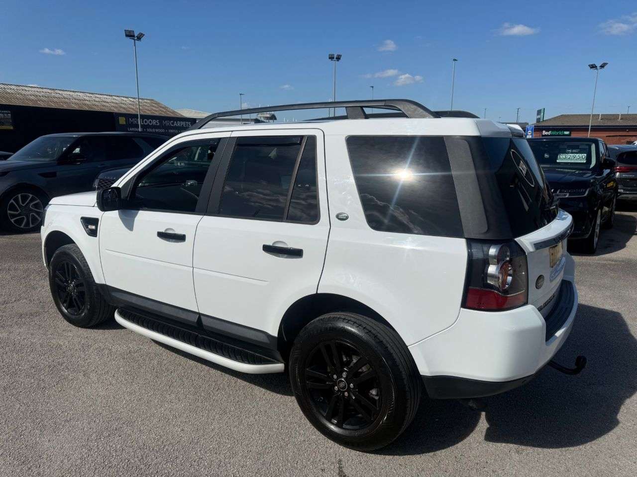 A 2013 LAND ROVER FREELANDER 2 2.2 TD4 Black and White SUV 5dr Diesel Manual 4WD Euro 5-2 FORMER KEEPERS-C A 2013 LAND ROVER FREELANDER 2 2.2 TD4 Black and White SUV 5dr Diesel Manual 4WD Euro 5-2 FORMER KEEPERS-C
