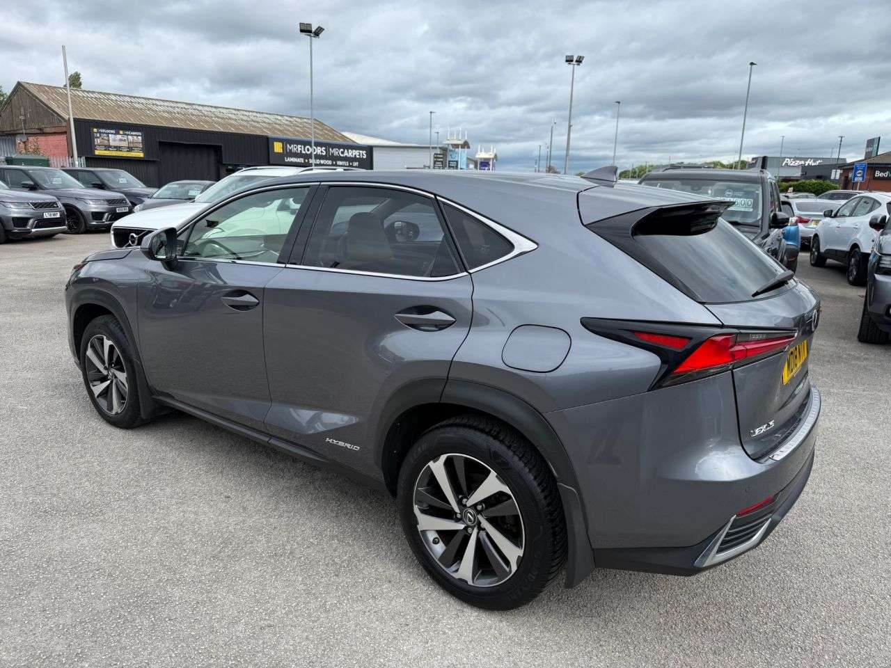 A 2018 LEXUS NX 2.5 300h Premier SUV 5dr Petrol Hybrid E-CVT 4WD Euro 6-2 OWNER CAR-PANORAM A 2018 LEXUS NX 2.5 300h Premier SUV 5dr Petrol Hybrid E-CVT 4WD Euro 6-2 OWNER CAR-PANORAM
