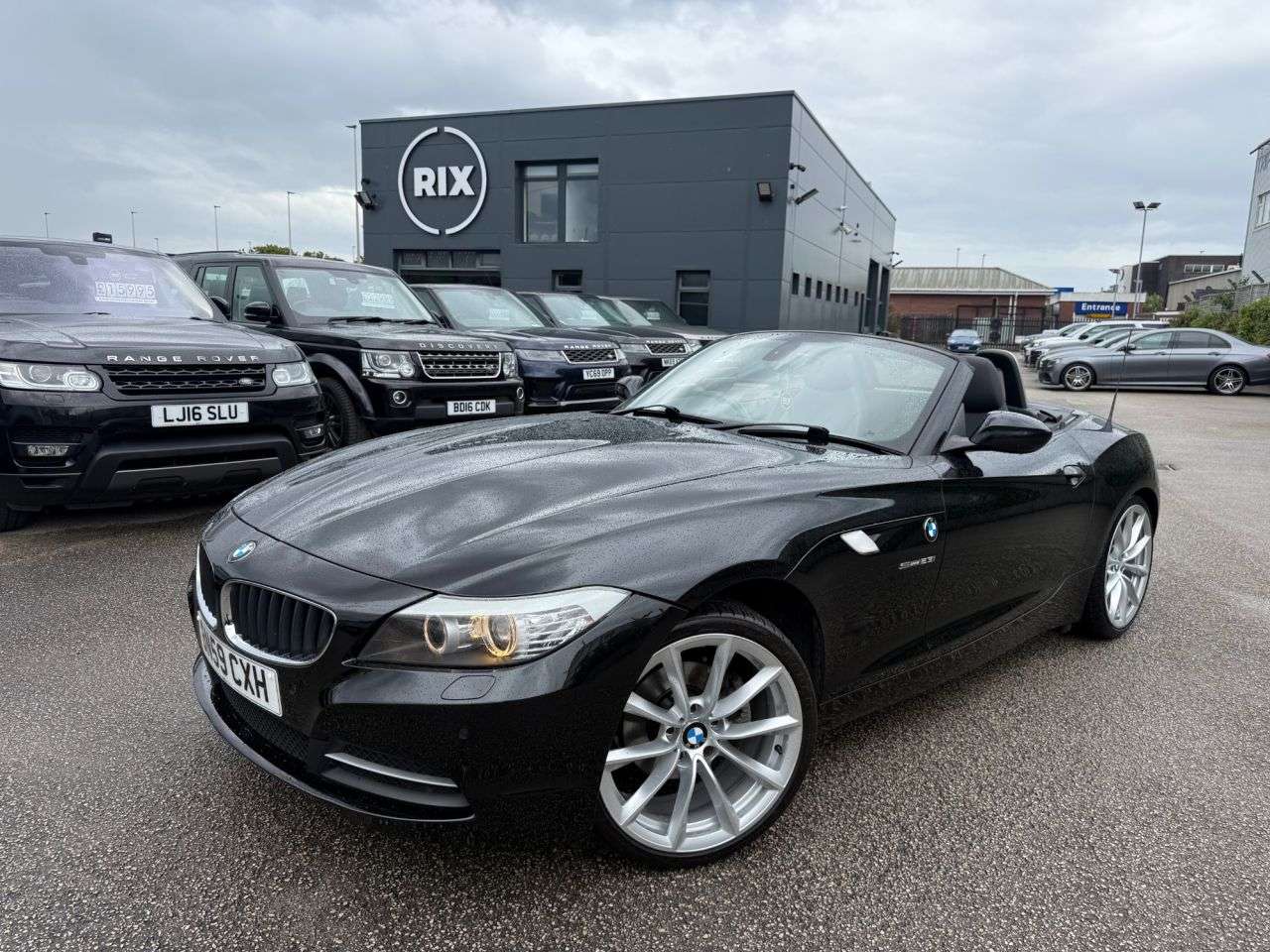 A 2009 BMW Z4 2.5 23i Convertible 2dr Petrol Manual sDrive Euro 5 (204 ps) A 2009 BMW Z4 2.5 23i Convertible 2dr Petrol Manual sDrive Euro 5 (204 ps)