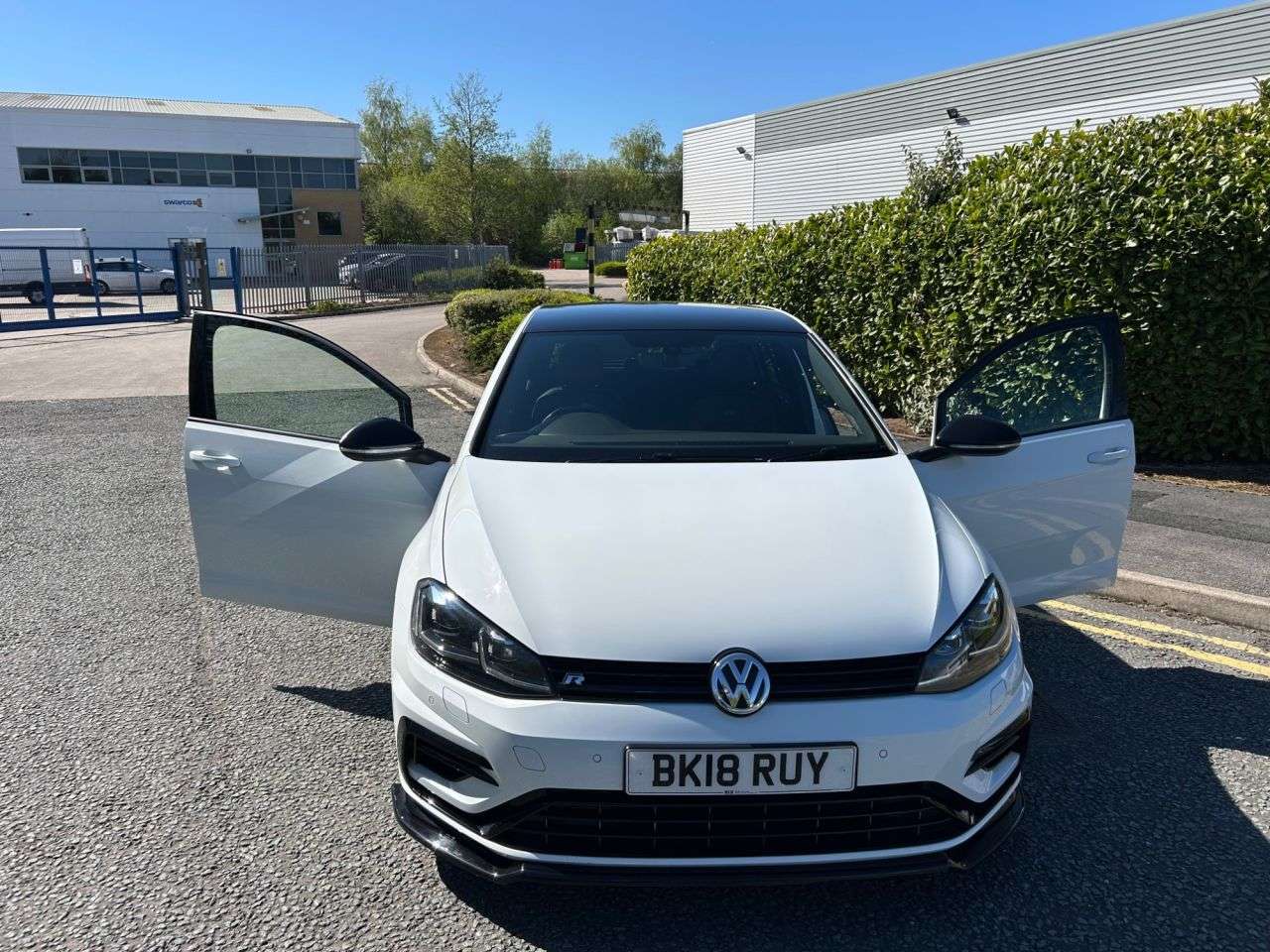 2018 VOLKSWAGEN GOLF 2018 VOLKSWAGEN GOLF