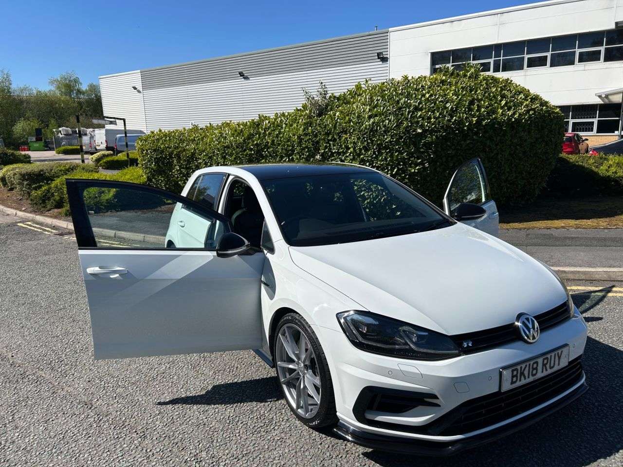 2018 VOLKSWAGEN GOLF 2018 VOLKSWAGEN GOLF