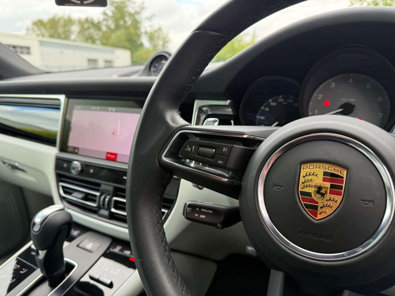 2022 PORSCHE MACAN 2022 PORSCHE MACAN