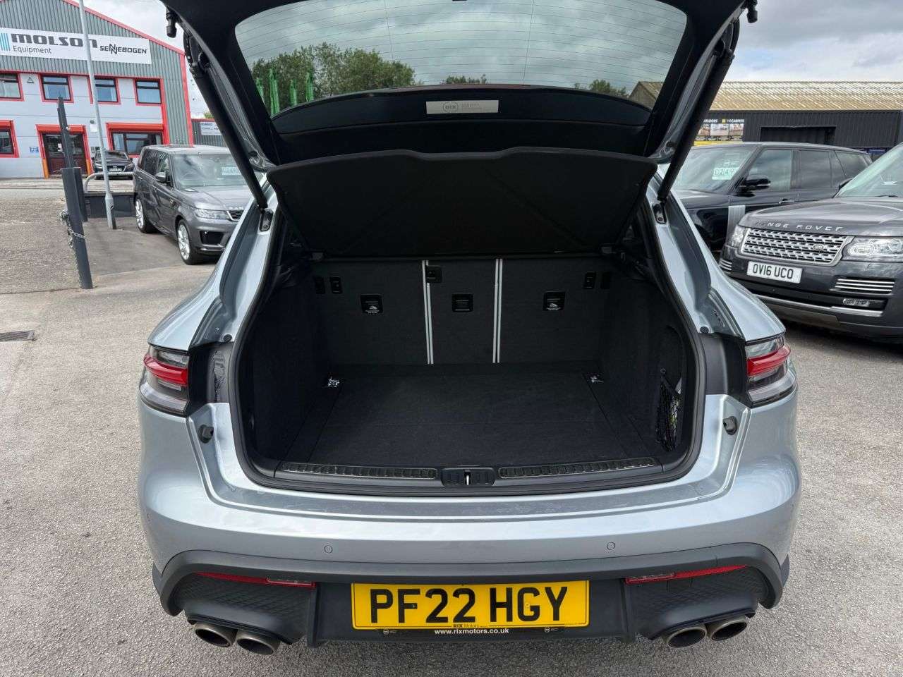 2022 PORSCHE MACAN 2022 PORSCHE MACAN
