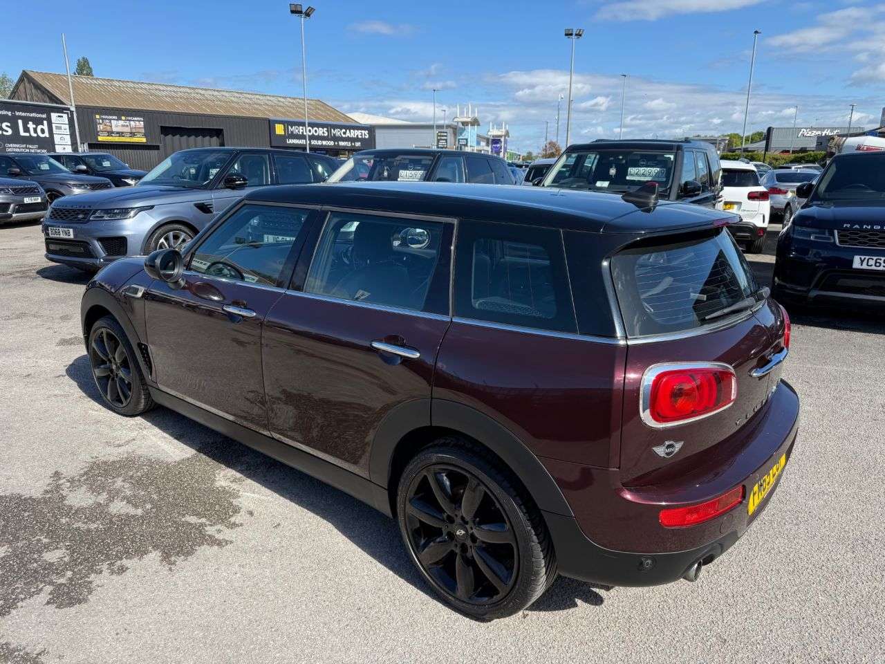 A 2016 MINI CLUBMAN 2.0 Cooper D Estate 6dr Diesel Manual Euro 6-£9,935 WORTH OF EXTRAS-1 OWNER A 2016 MINI CLUBMAN 2.0 Cooper D Estate 6dr Diesel Manual Euro 6-£9,935 WORTH OF EXTRAS-1 OWNER