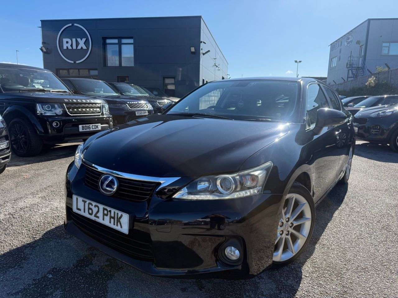 A 2012 LEXUS CT 1.8 200h SE-L Hatchback 5dr Petrol Hybrid CVT Euro 5 (s/s) (136 ps) 1 FORME A 2012 LEXUS CT 1.8 200h SE-L Hatchback 5dr Petrol Hybrid CVT Euro 5 (s/s) (136 ps) 1 FORME