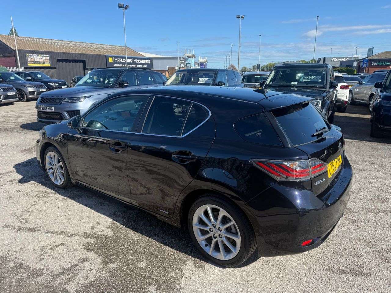 A 2012 LEXUS CT 1.8 200h SE-L Hatchback 5dr Petrol Hybrid CVT Euro 5 (s/s) (136 ps) 1 FORME A 2012 LEXUS CT 1.8 200h SE-L Hatchback 5dr Petrol Hybrid CVT Euro 5 (s/s) (136 ps) 1 FORME