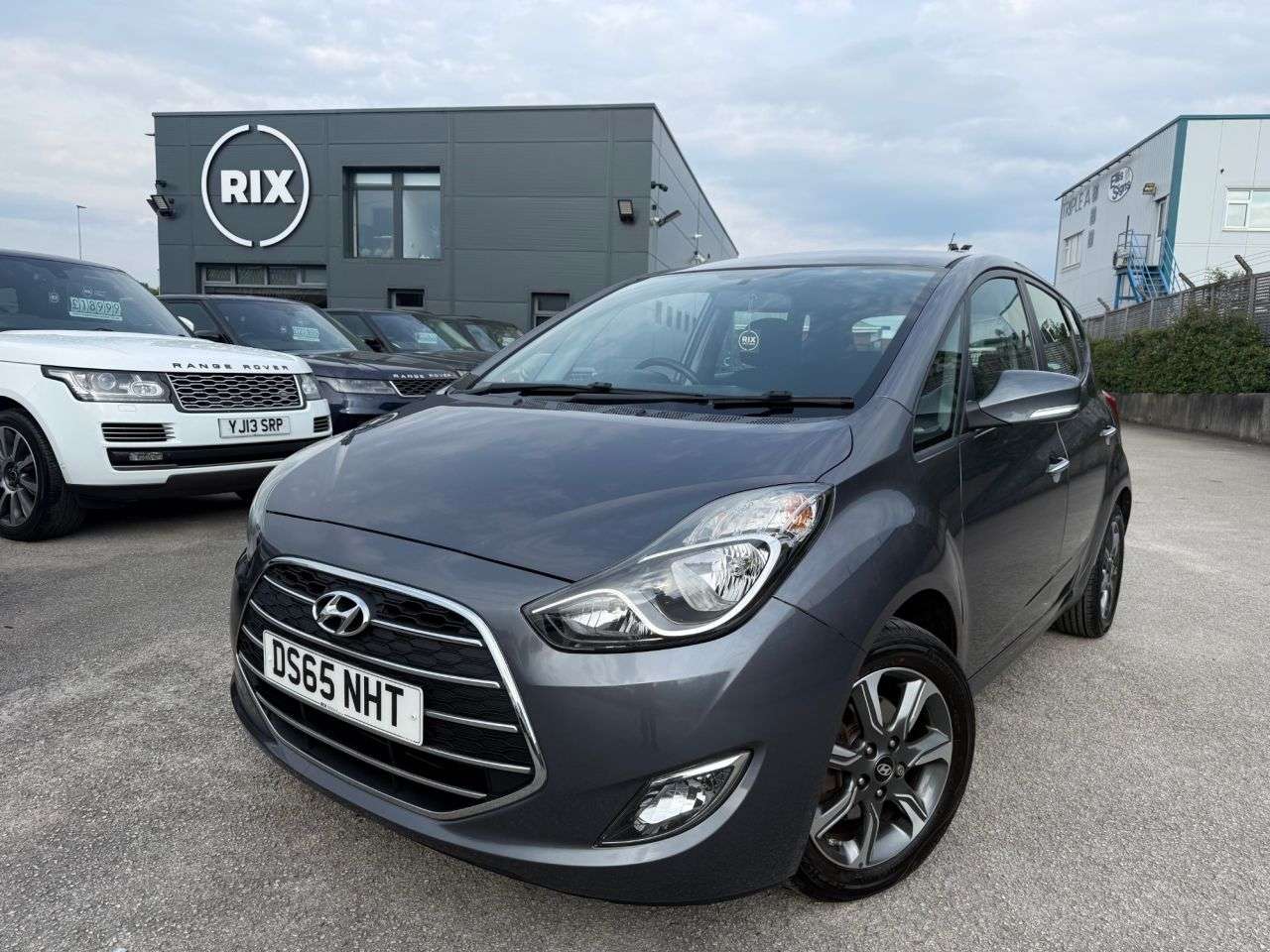 A 2015 HYUNDAI IX20 1.4 Blue Drive SE Hatchback 5dr Petrol Manual Euro 6 (s/s) (90 ps) A 2015 HYUNDAI IX20 1.4 Blue Drive SE Hatchback 5dr Petrol Manual Euro 6 (s/s) (90 ps)