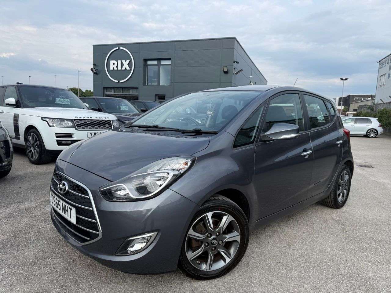 A 2015 HYUNDAI IX20 1.4 Blue Drive SE Hatchback 5dr Petrol Manual Euro 6 (s/s) (90 ps) A 2015 HYUNDAI IX20 1.4 Blue Drive SE Hatchback 5dr Petrol Manual Euro 6 (s/s) (90 ps)