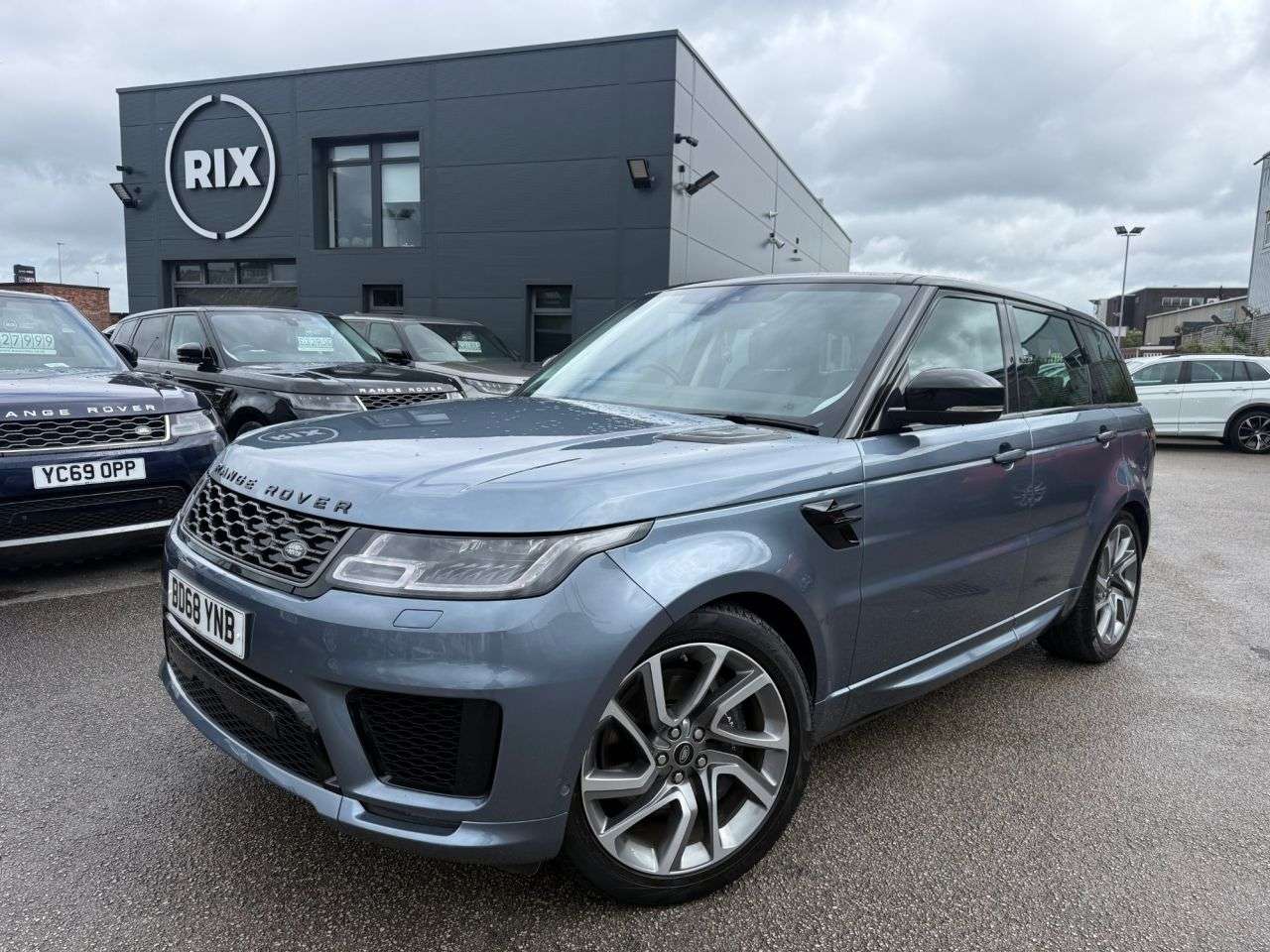 A 2018 LAND ROVER RANGE ROVER SPORT 2.0 P400e 13.1kWh GPF Autobiography Dynamic SUV 5dr Petrol Plug-in Hybrid A A 2018 LAND ROVER RANGE ROVER SPORT 2.0 P400e 13.1kWh GPF Autobiography Dynamic SUV 5dr Petrol Plug-in Hybrid A