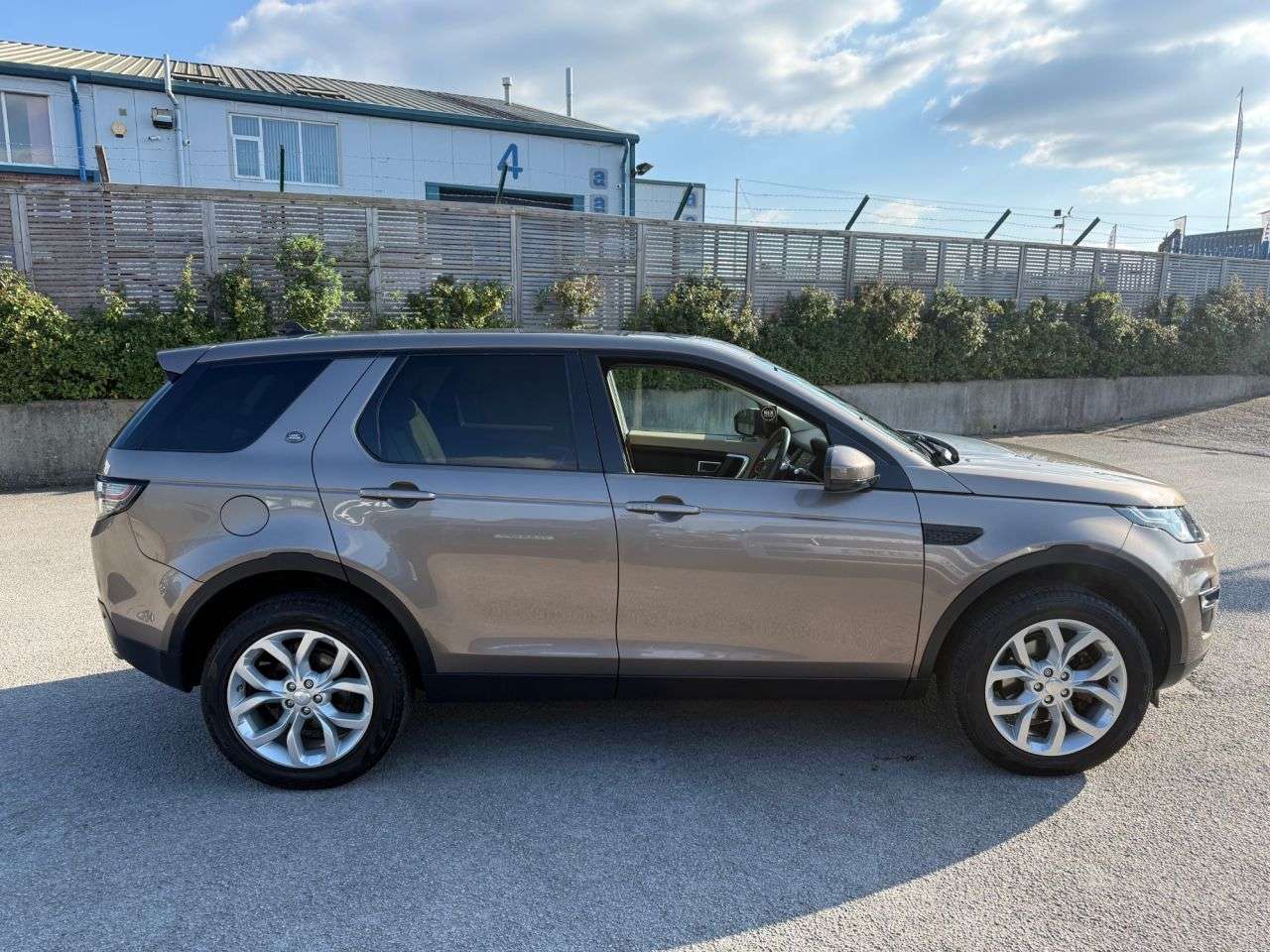 2015 LAND ROVER DISCOVERY SPORT 2015 LAND ROVER DISCOVERY SPORT