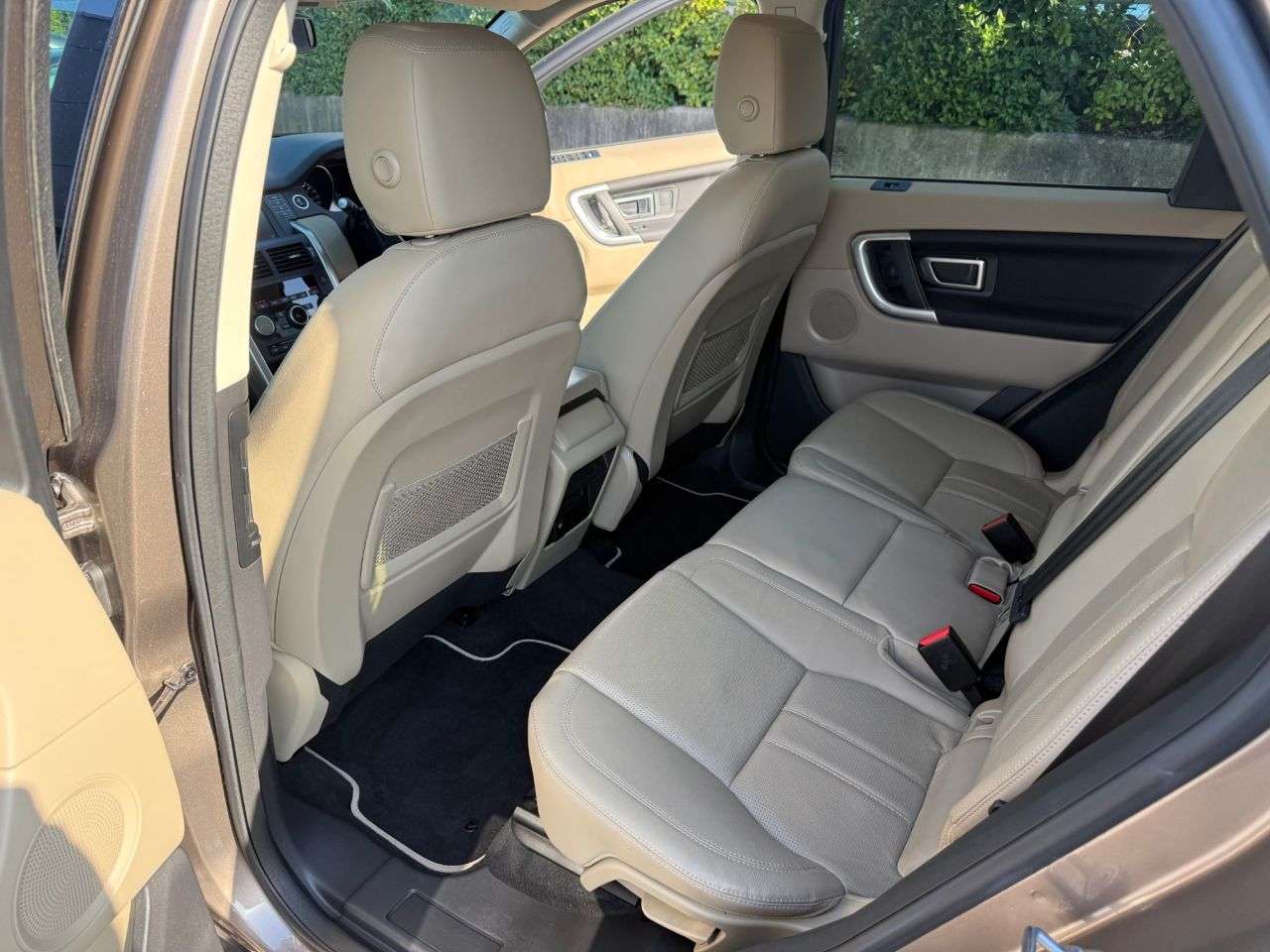 2015 LAND ROVER DISCOVERY SPORT 2015 LAND ROVER DISCOVERY SPORT