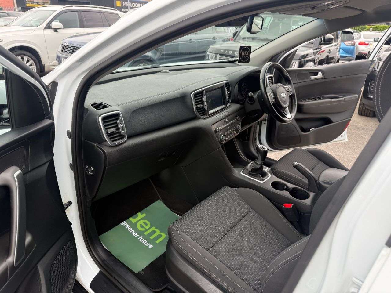 2017 KIA SPORTAGE 2017 KIA SPORTAGE