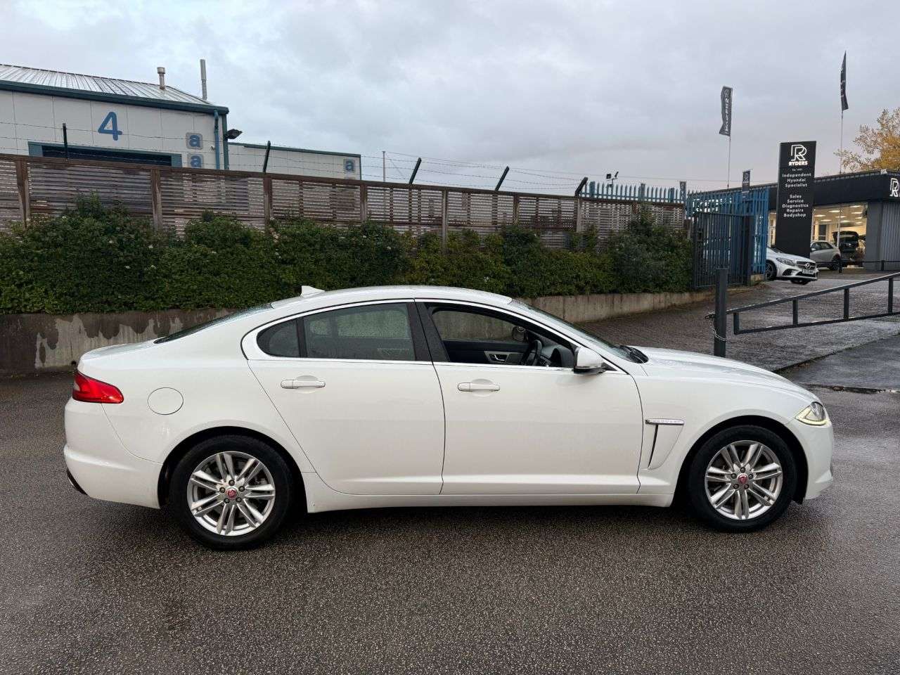 2013 JAGUAR XF 2013 JAGUAR XF