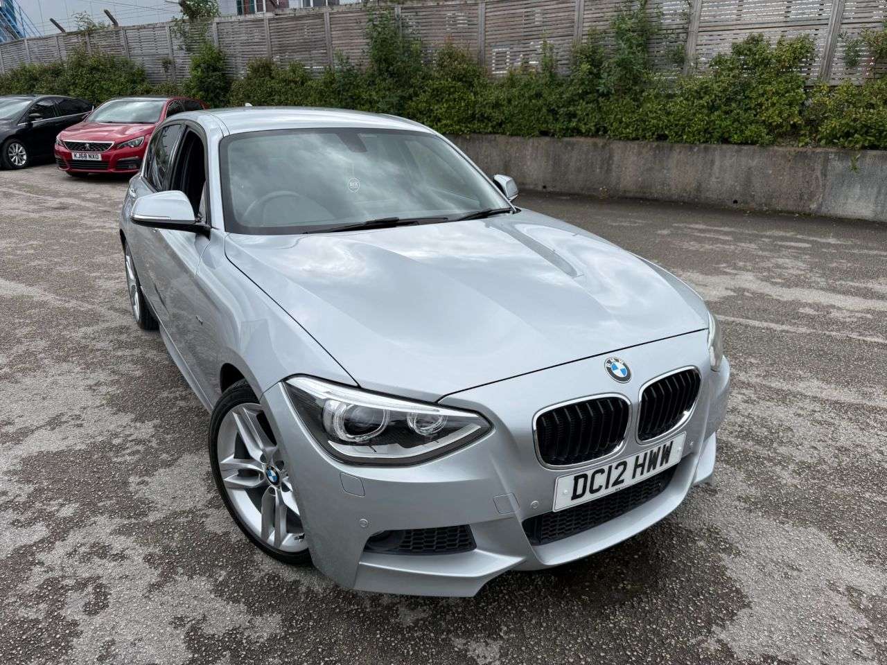 2012 BMW 1 SERIES 2012 BMW 1 SERIES