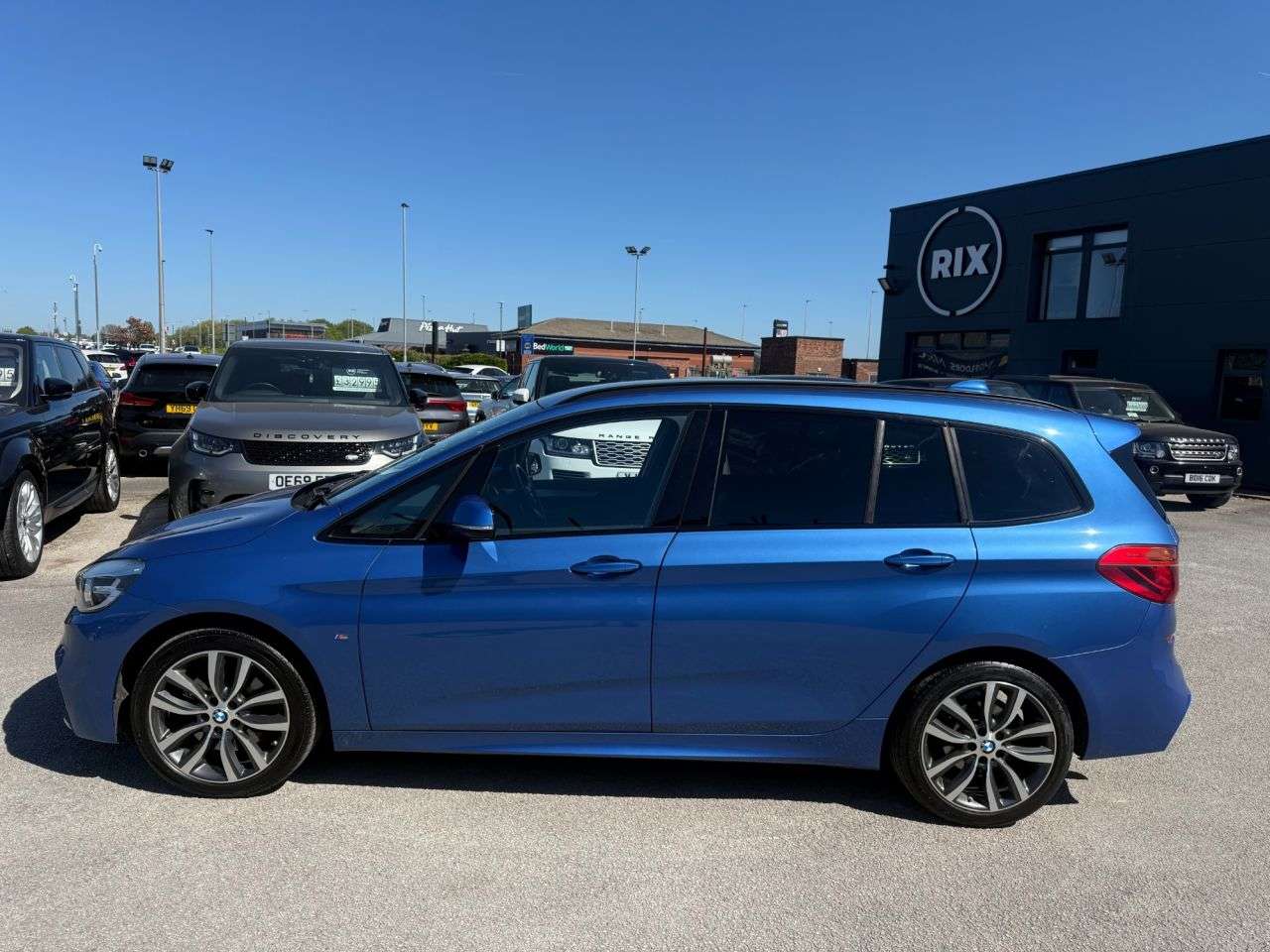 A 2016 BMW 2 SERIES GRAN TOURER 2.0 220d M Sport MPV 5dr Diesel Auto Euro 6-FINISHED IN ESTORIL BLUE WITH B A 2016 BMW 2 SERIES GRAN TOURER 2.0 220d M Sport MPV 5dr Diesel Auto Euro 6-FINISHED IN ESTORIL BLUE WITH B