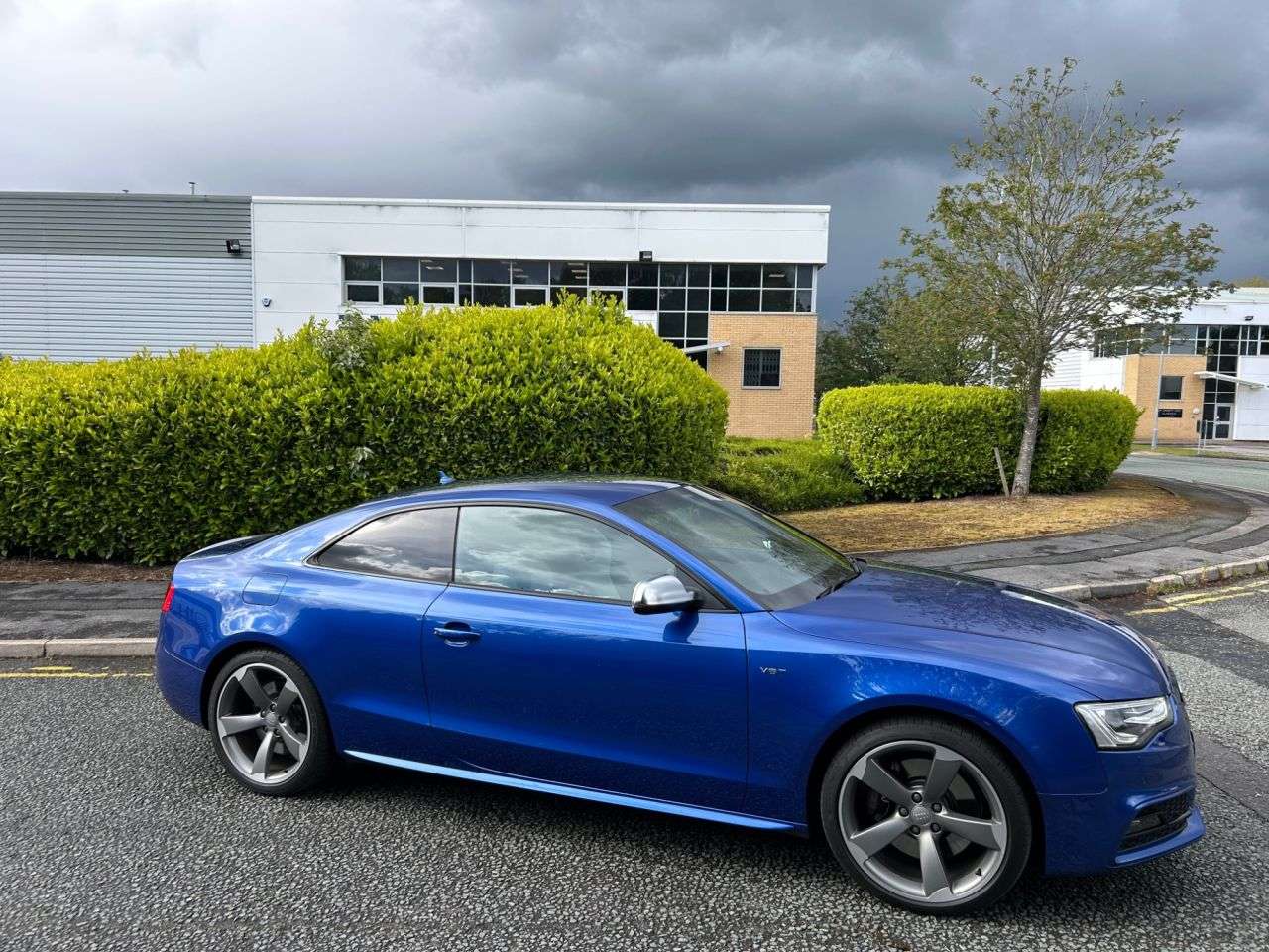 A 2015 AUDI S5 3.0 TFSI V6 Black Edition Coupe 2dr Petrol S Tronic quattro Euro 5 (s/s) (3 A 2015 AUDI S5 3.0 TFSI V6 Black Edition Coupe 2dr Petrol S Tronic quattro Euro 5 (s/s) (3