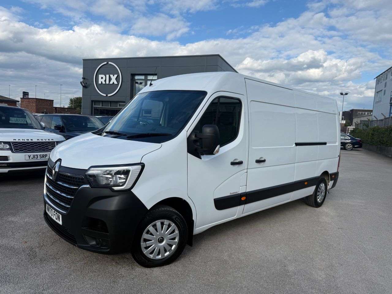 A 2020 RENAULT MASTER 2.3 dCi ENERGY 35 Business+ Panel Van 4dr Diesel Manual FWD LWB Medium Roof A 2020 RENAULT MASTER 2.3 dCi ENERGY 35 Business+ Panel Van 4dr Diesel Manual FWD LWB Medium Roof