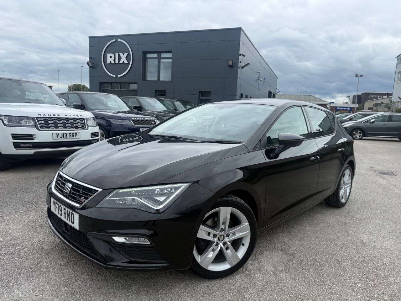 A 2019 SEAT LEON 1.5 TSI EVO FR Hatchback 5dr Petrol Manual Euro 6-2 OWNER CAR-CAR PLAY-ELEC A 2019 SEAT LEON 1.5 TSI EVO FR Hatchback 5dr Petrol Manual Euro 6-2 OWNER CAR-CAR PLAY-ELEC